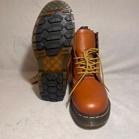 Dr Martens Rewair 1460 WINTERGRIP LEATHER Lace Up Boots Brown Size 7M/8W Unisex - Picture 6 of 12